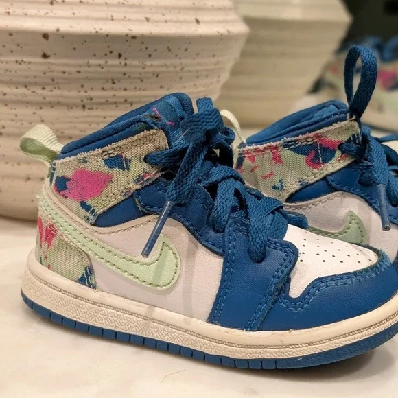 RARE Nike Air Jordan 1 Mid TD Green Abyss Frosted Spruce Size 5C 644507-300 - Picture 3 of 9